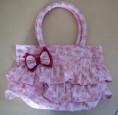 /album/bolsas/bolsa%20floral%20rosa%20com%20la%c3%a7o%20bordo-jpg/
